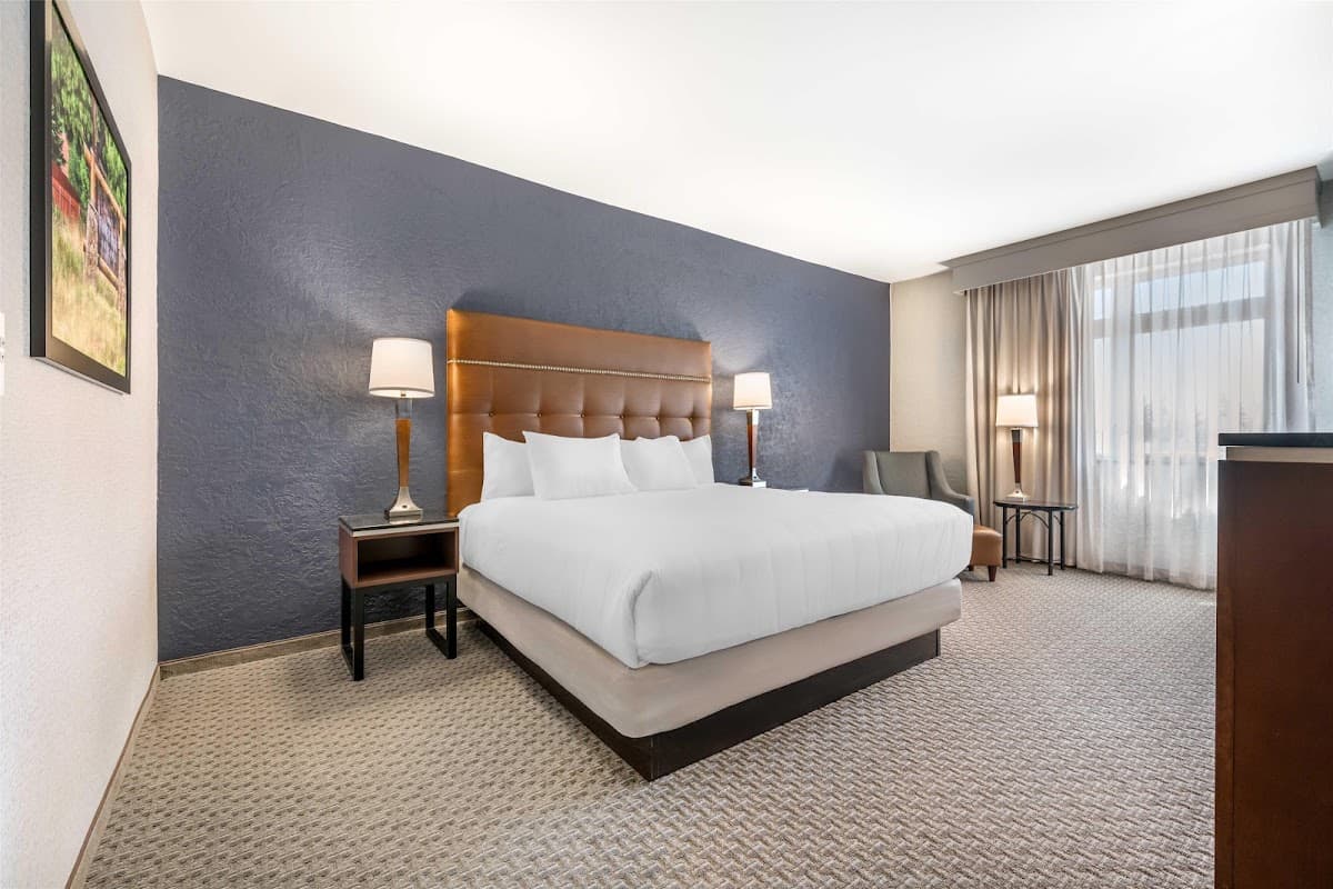 Drury Plaza Hotel Flagstaff — photo 2