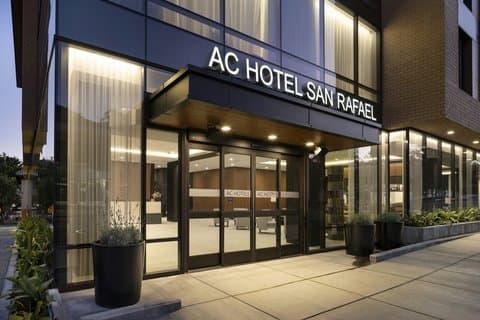 AC Hotel San Rafael Downtown — photo 4