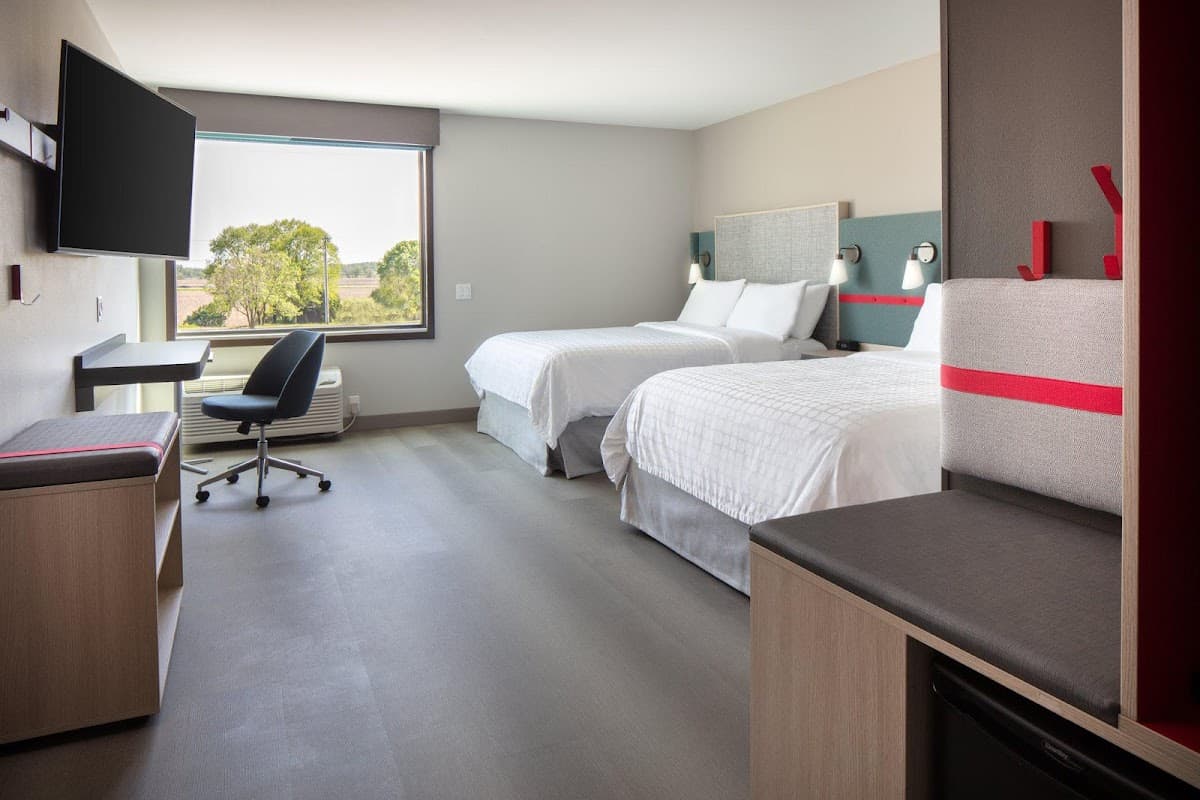 avid hotel Madison - Monona by IHG — photo 2
