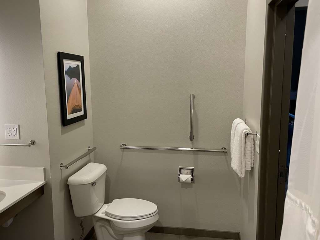 Best Western Plus LaCrescent / LaCrosse — photo 4
