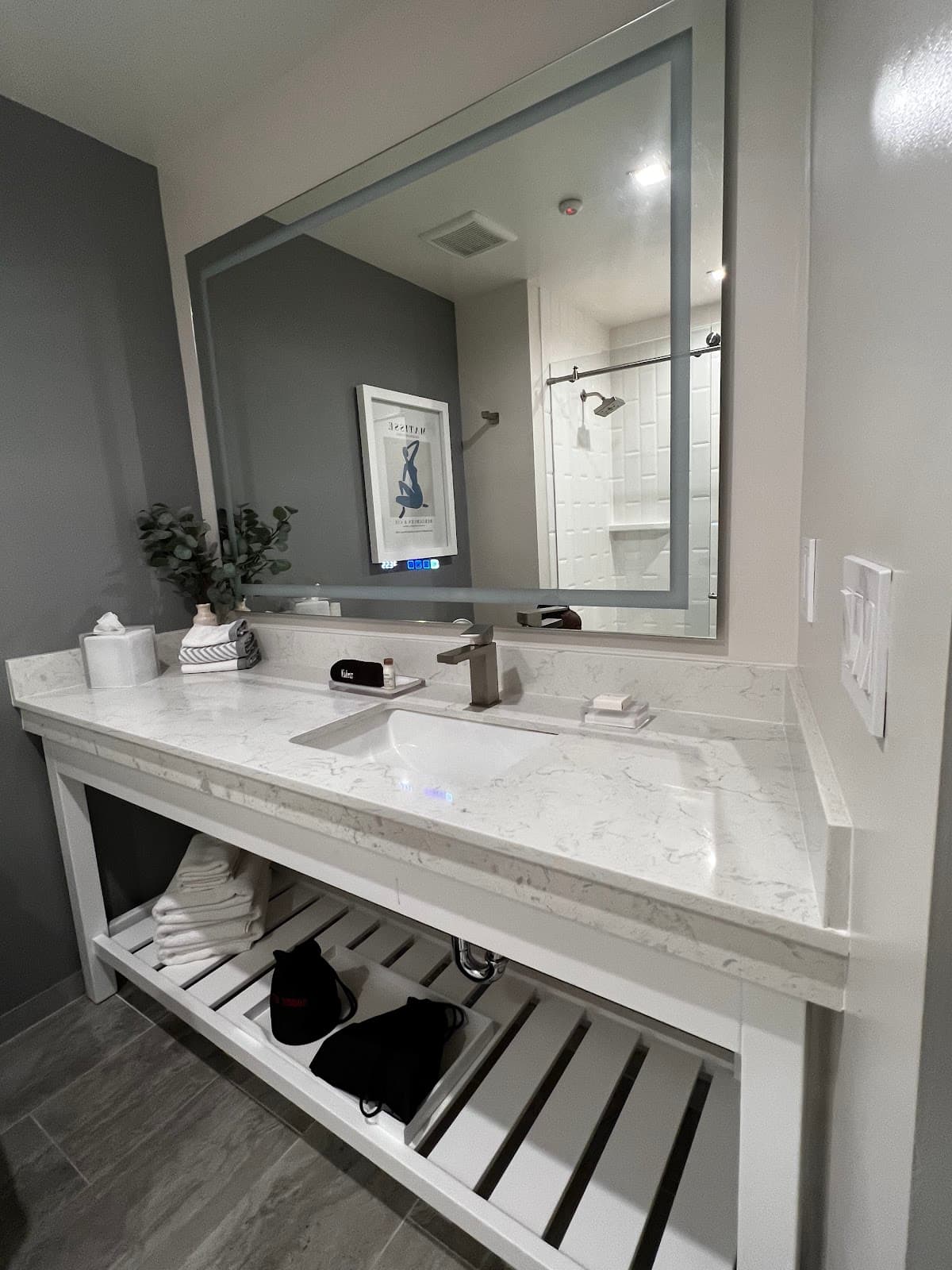 Cambria Hotel Calabasas - Malibu — photo 4
