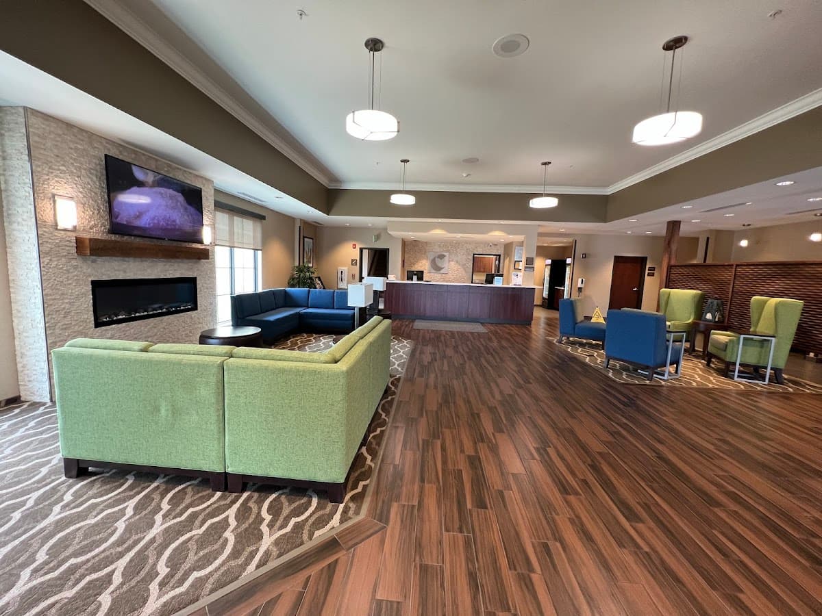 Comfort Suites Grand Island — photo 5