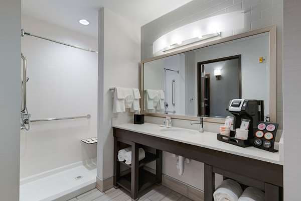 Comfort Suites Kennewick at Southridge — photo 4