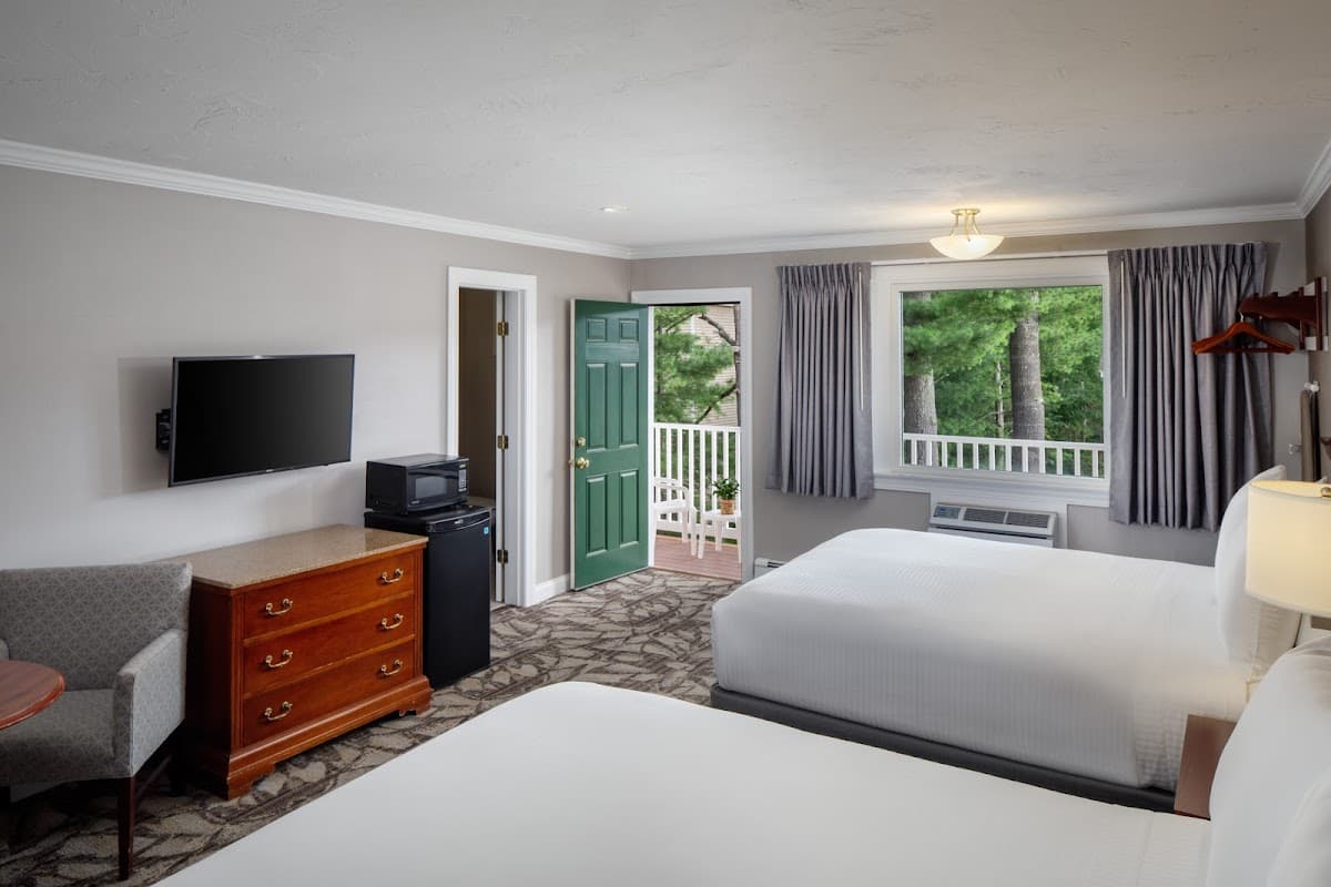 Golden Gables Inn Dazzler Select by Wyndham — photo 2