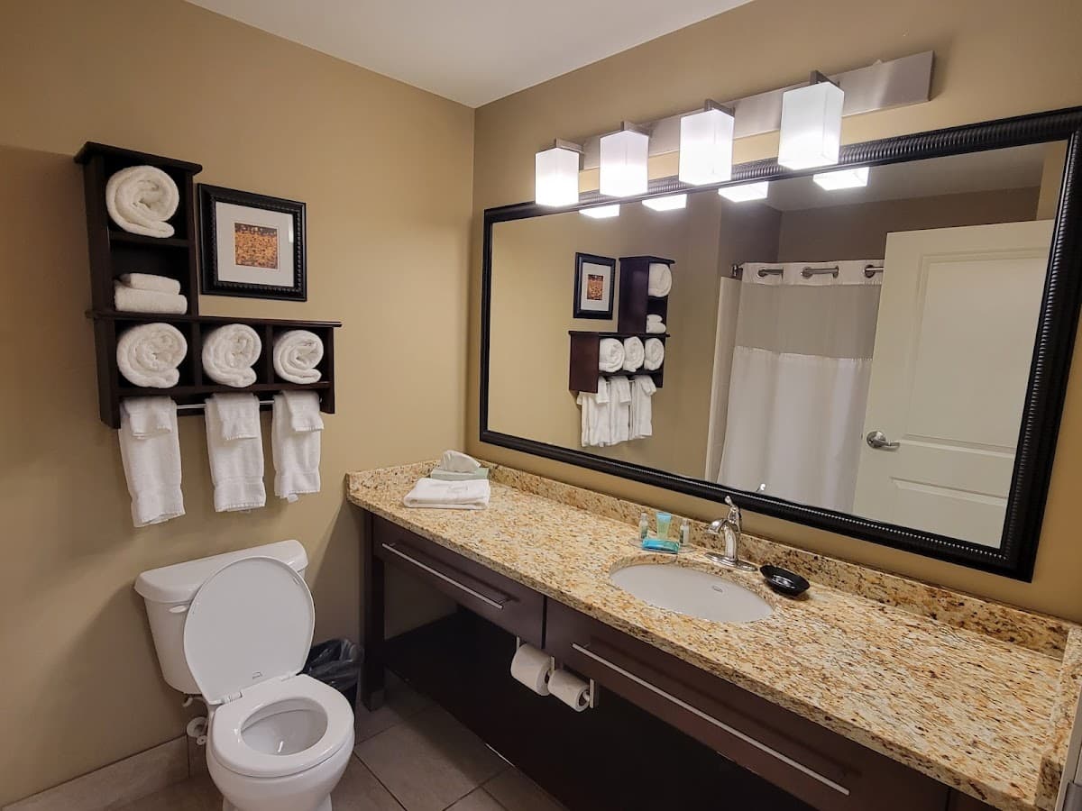 GrandStay Hotel & Suites Mount Horeb-Madison — photo 4