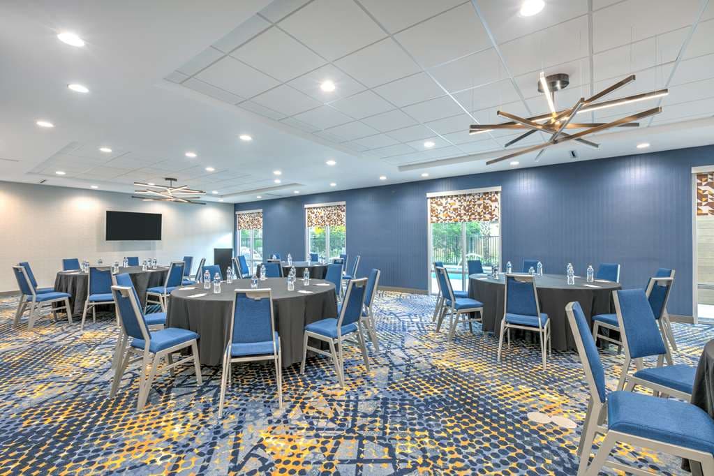 Hampton Inn & Suites by Hilton Shenandoah The Woodlands — photo 5