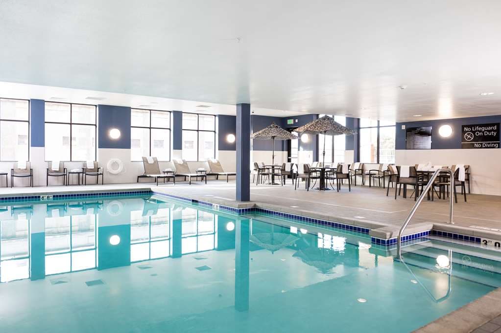 Hampton Inn & Suites La Crosse Downtown — photo 5