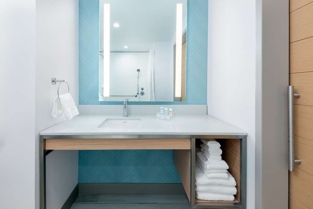 Hilton Garden Inn Panama City Airport — photo 4