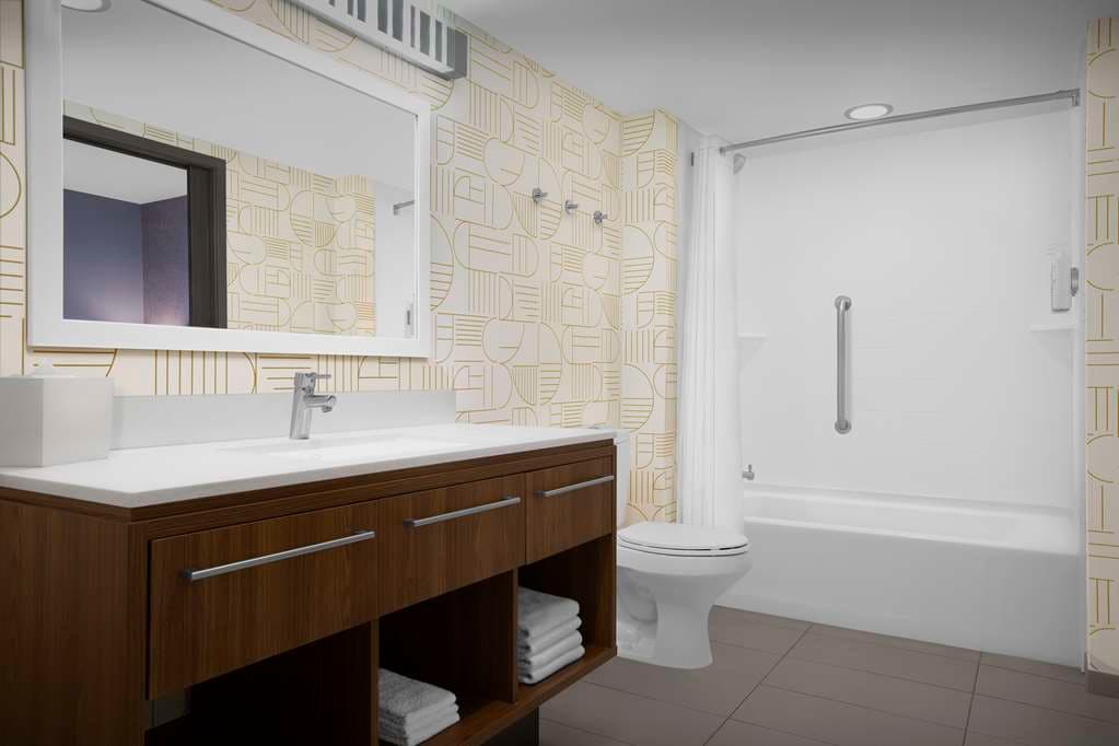 Home2 Suites by Hilton Phoenix Chandler — photo 4