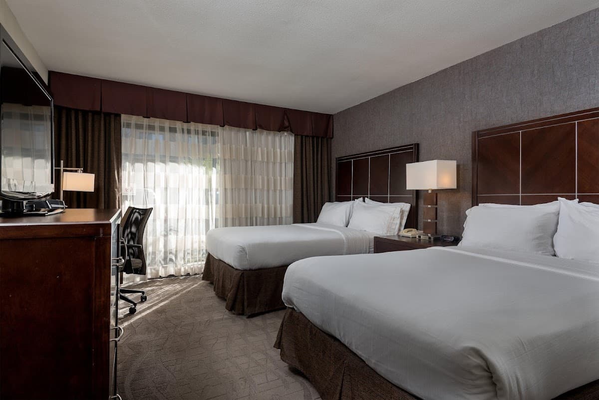 Holiday Inn Express San Diego N - Rancho Bernardo, an IHG Hotel — photo 2