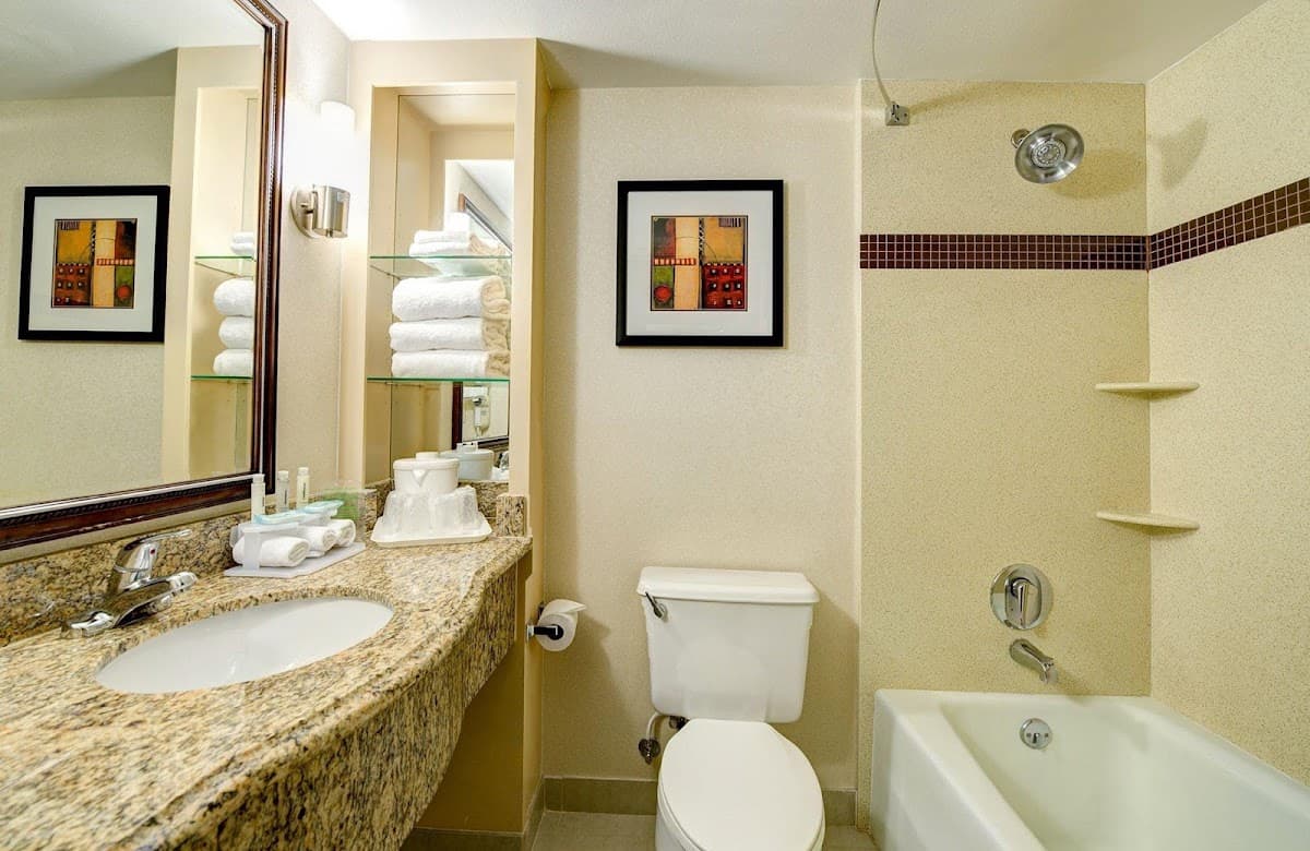 Holiday Inn Express San Diego N - Rancho Bernardo, an IHG Hotel — photo 4