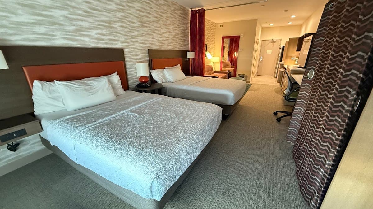 Home2 Suites by Hilton Galveston — photo 2