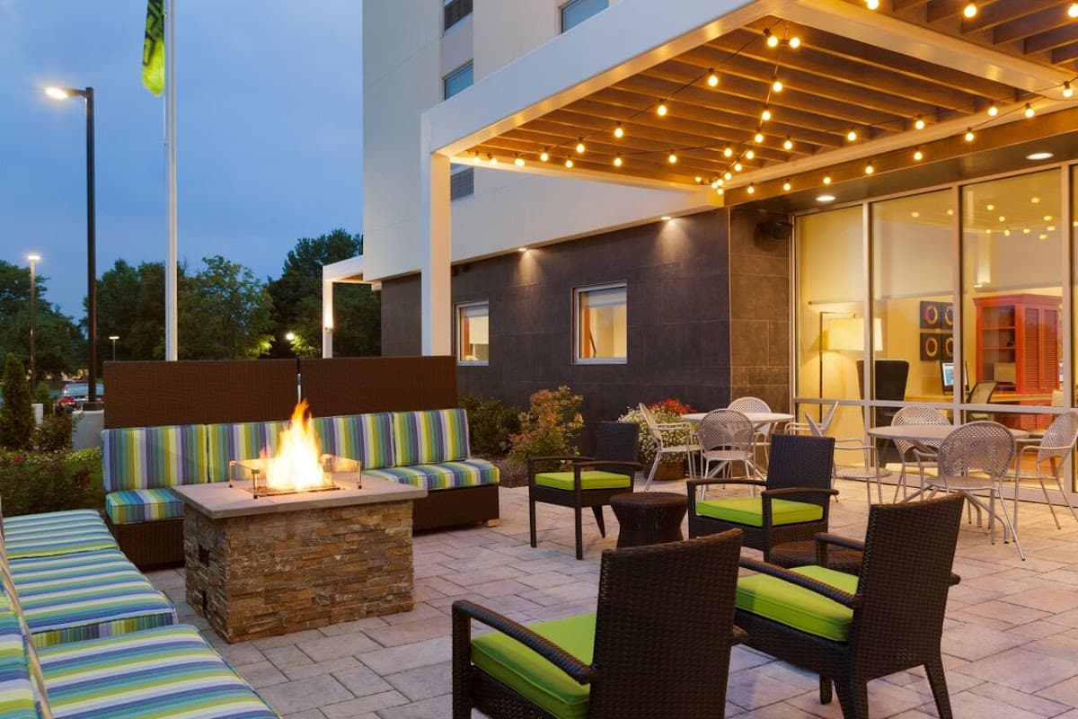 Home2 Suites by Hilton Albany Wolf Rd — photo 1