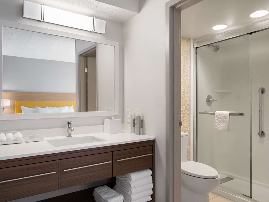 Home2 Suites by Hilton Indianapolis Keystone Crossing — photo 4