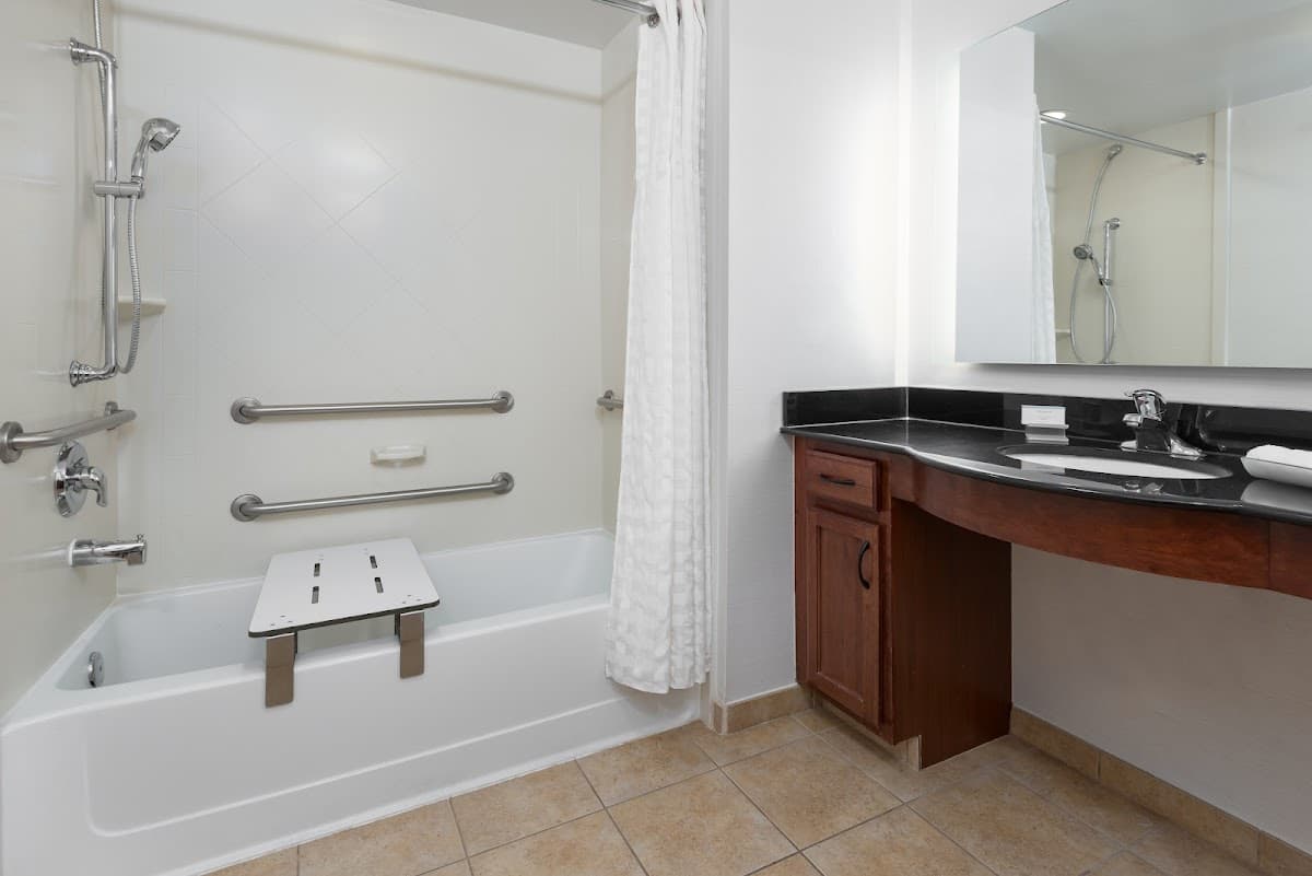Homewood Suites by Hilton Cleveland-Beachwood — photo 4