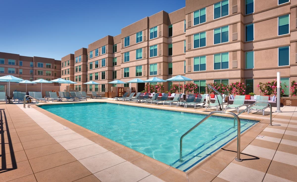 Hyatt House at Anaheim Resort/Convention Center — photo 1