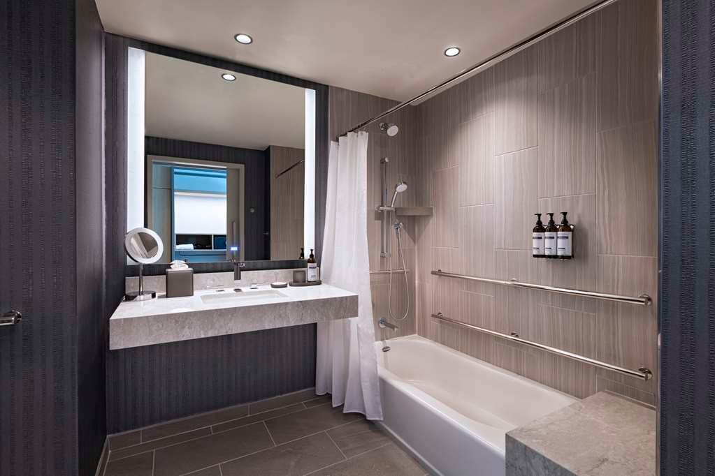 Hyatt Regency Conroe — photo 4