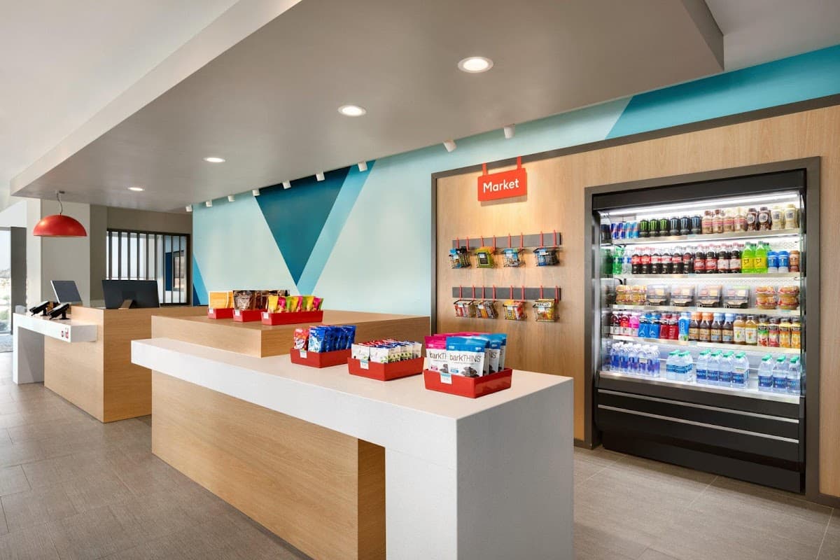 avid hotel Chicago O’hare – Des Plaines by IHG — photo 5