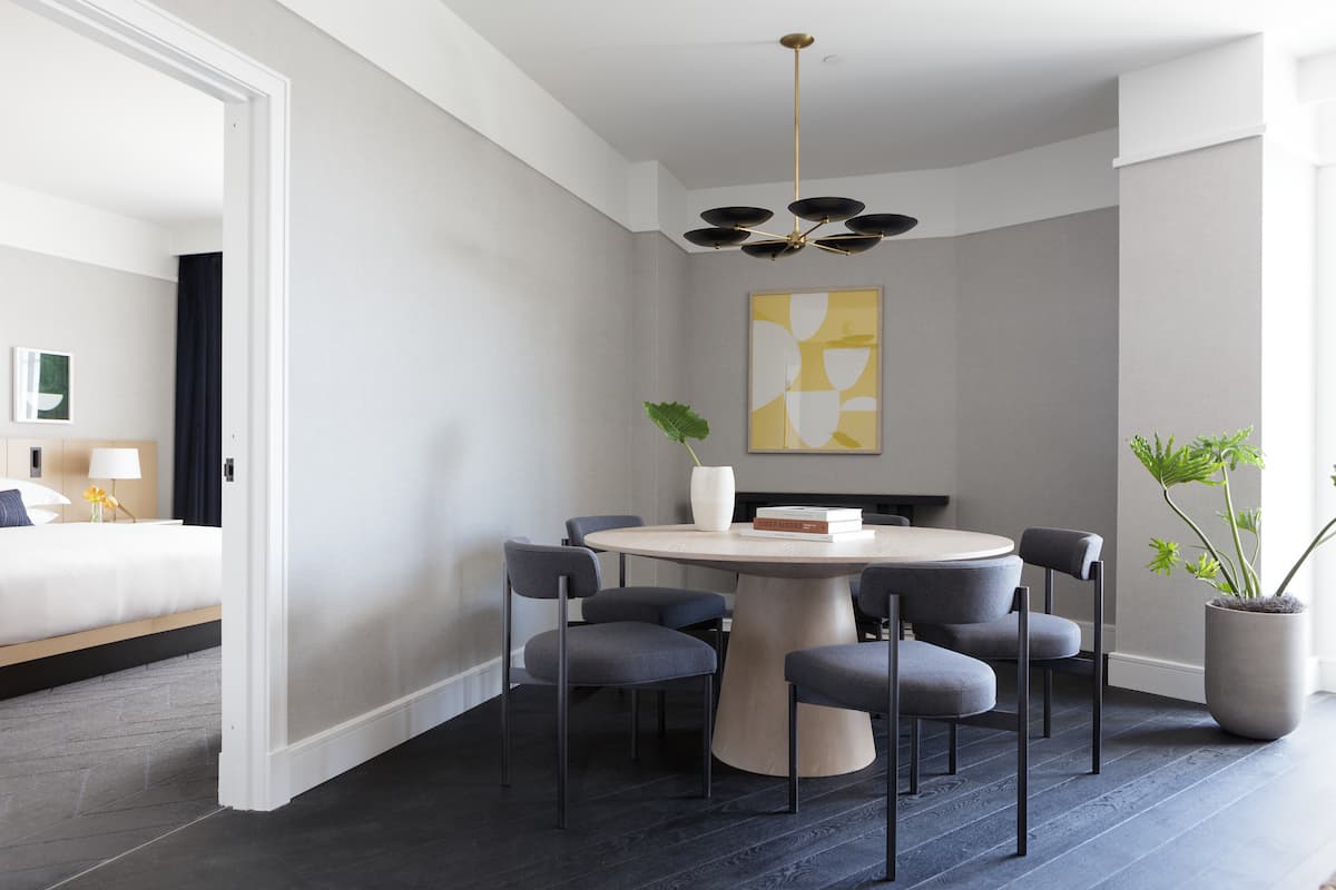 Kimpton The Forum Hotel — photo 5