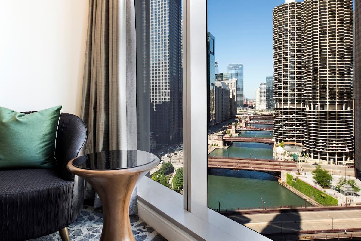 LondonHouse Chicago, Curio Collection by Hilton — photo 1