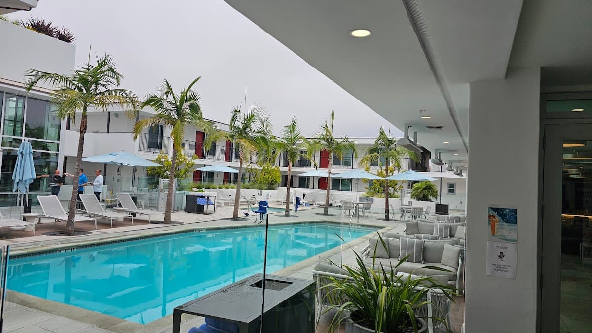 Courtyard by Marriott Santa Barbara Downtown — photo 3