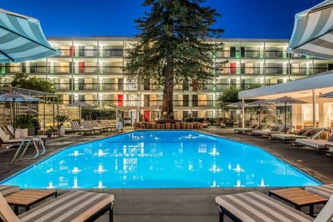 Hotel Paradox, Autograph Collection — photo 1