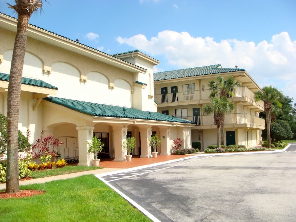 Quality Inn & Suites By the Parks — photo 5