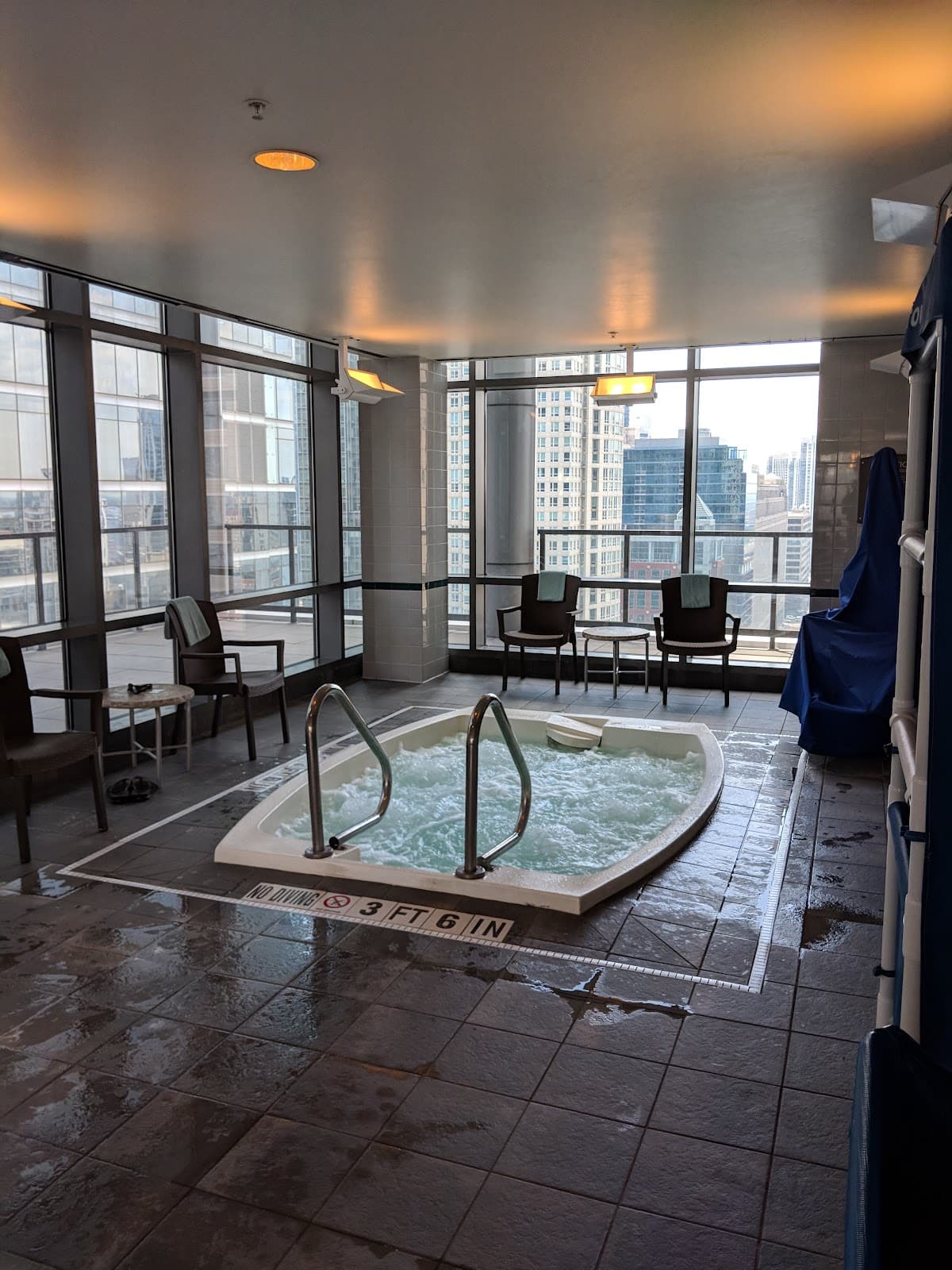 Residence Inn by Marriott Chicago Downtown/River North — photo 3