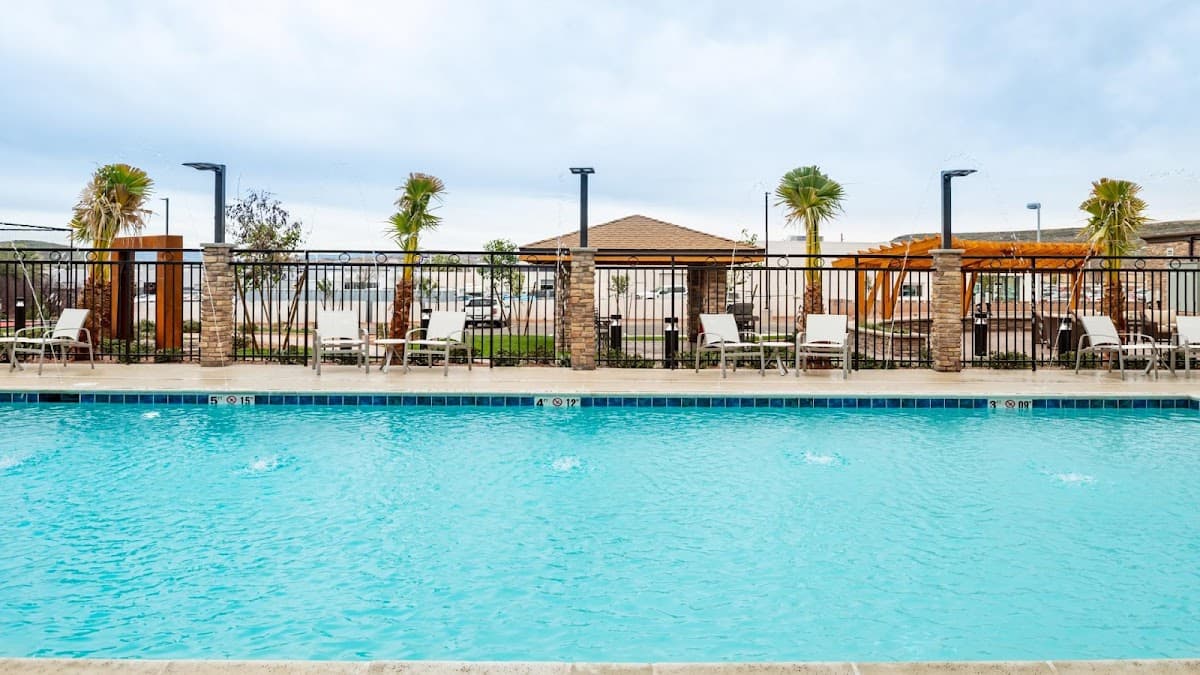 Staybridge Suites St George by IHG — photo 3