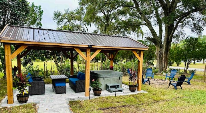 Home in Crystal River — photo 1