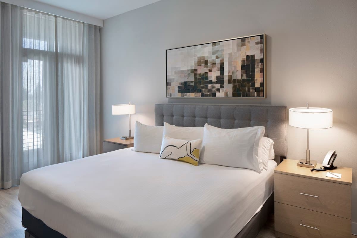 Art House Hotel & Suites — photo 2