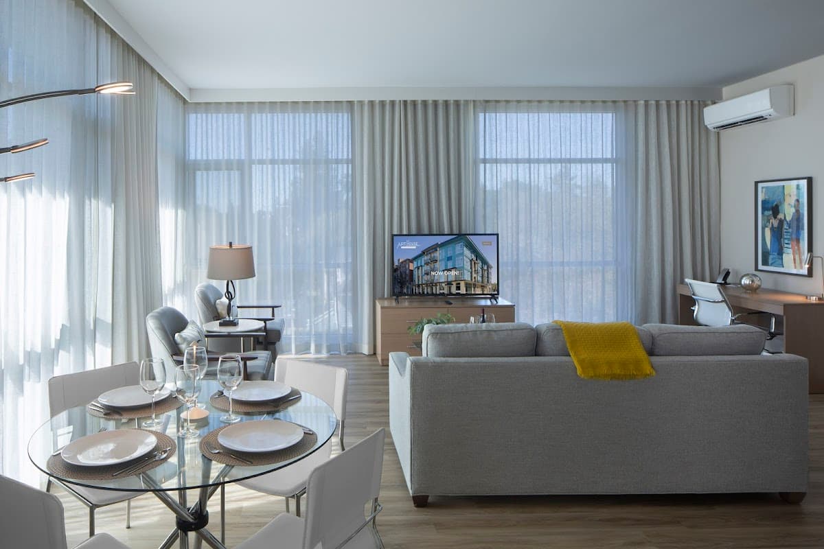 Art House Hotel & Suites — photo 4