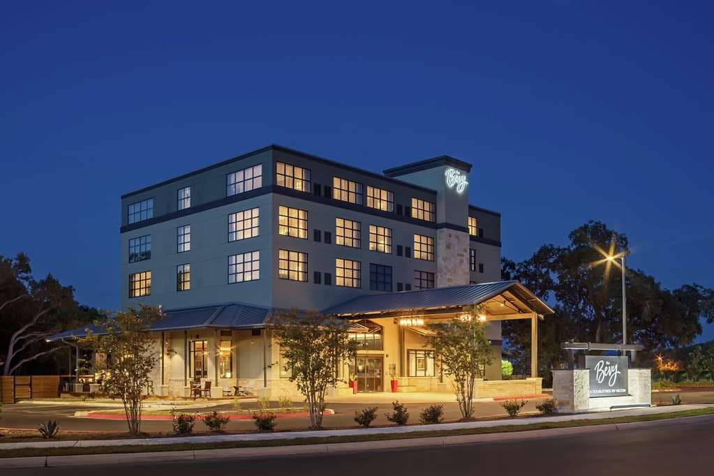 The Bevy Hotel Boerne, a DoubleTree by Hilton — photo 1