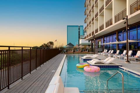 Moxy Virginia Beach Oceanfront — photo 1