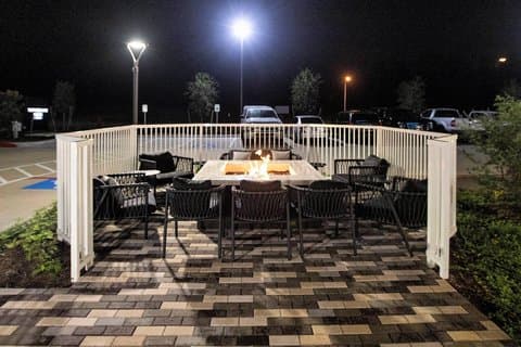 TownePlace Suites by Marriott Conroe — photo 1