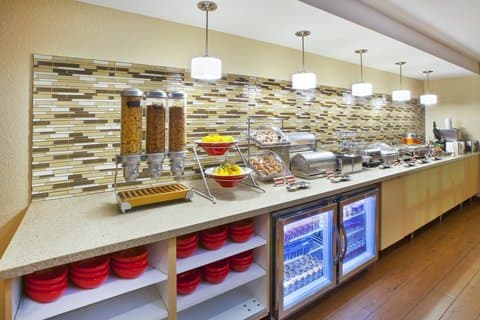 TownePlace Suites by Marriott Milwaukee Brookfield — photo 5