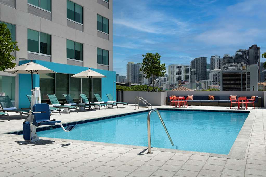Tru by Hilton Miami West Brickell — photo 1