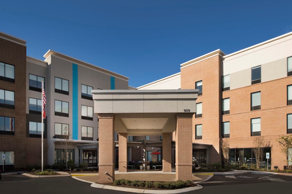 Tru by Hilton Murfreesboro — photo 1