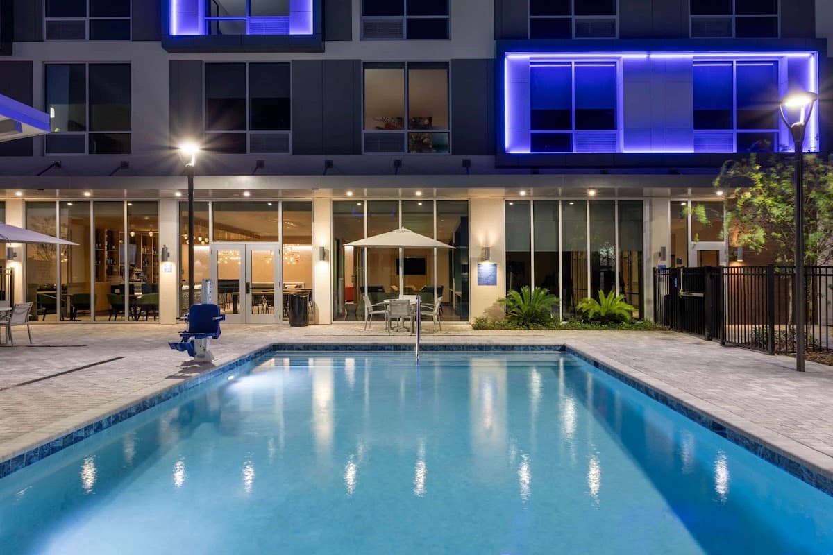 TRYP by Wyndham Orlando — photo 5