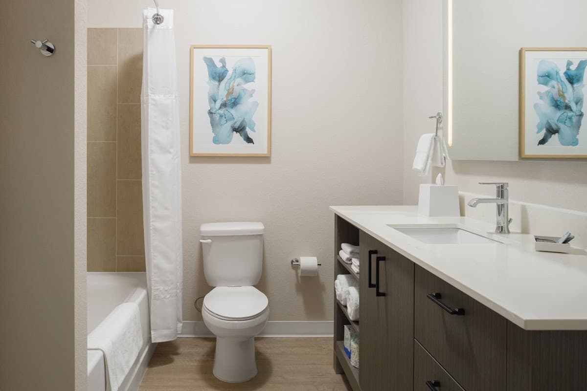 WaterWalk Extended Stay Phoenix - N. Happy Valley — photo 4